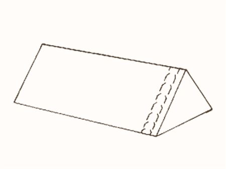 Треугольная коробка с отрывной полосой
